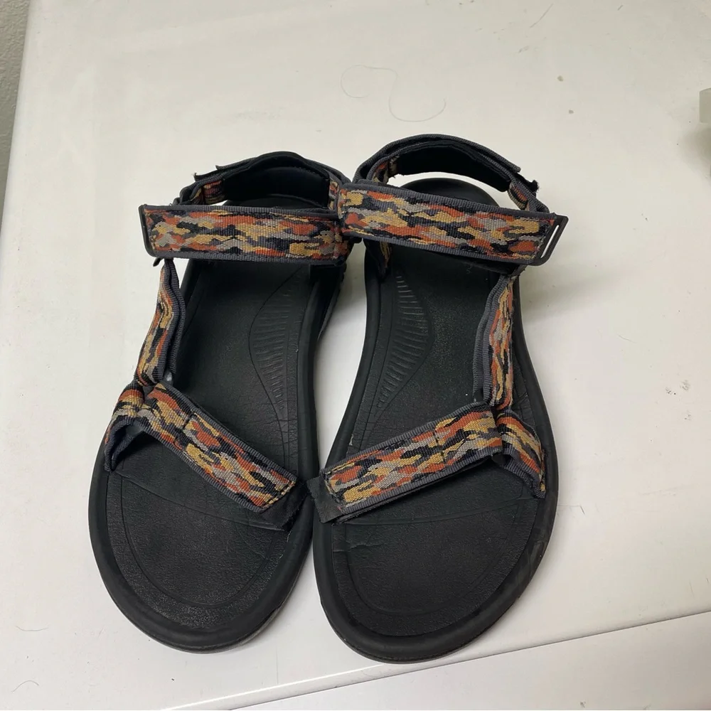 TEVA Mens Hurricane XLT2 Black Orange Sz 10